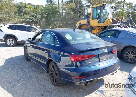 2017 Audi A3 2.0T Premium z USA, uszkodzony, nr VIN WAUJ8GFF2H1063685